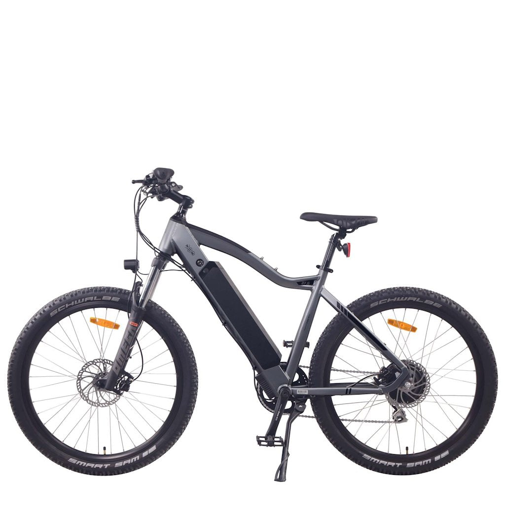 NCM M7 MOUNTAIN BIKE