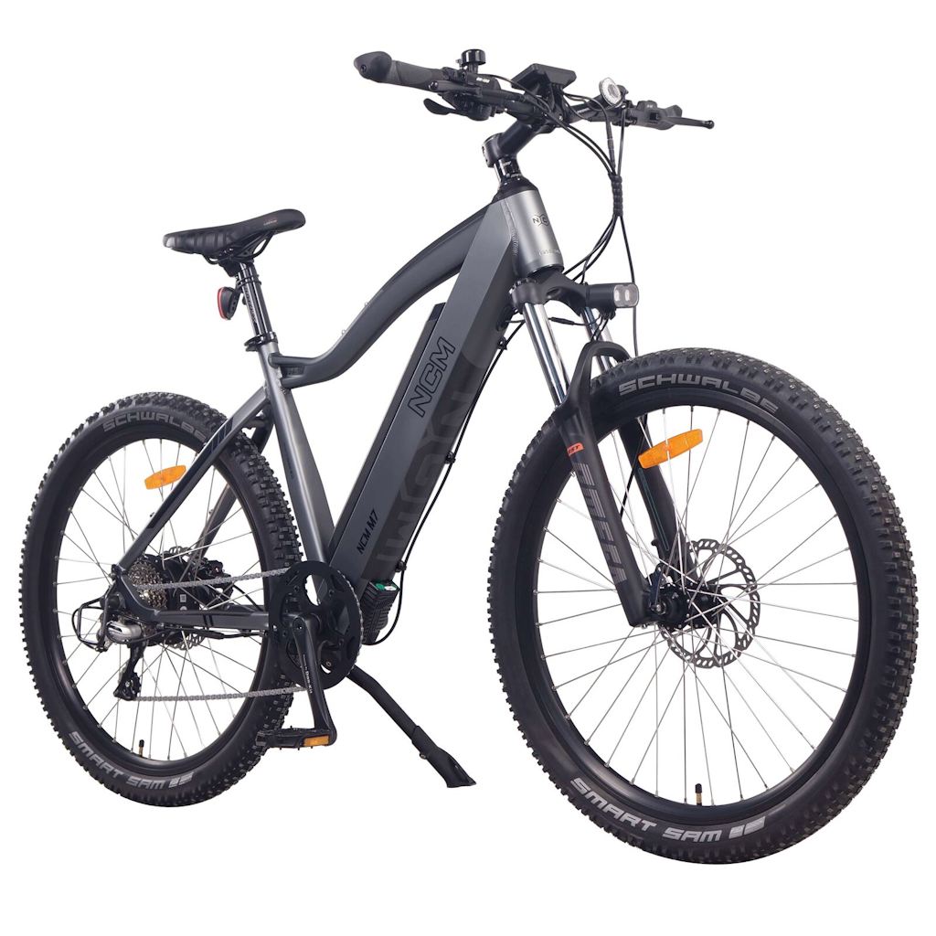NCM M7 MOUNTAIN BIKE